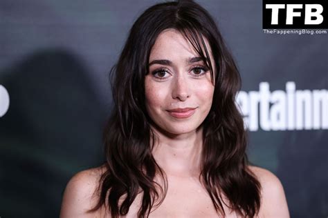 CRISTIN MILIOTI Nude